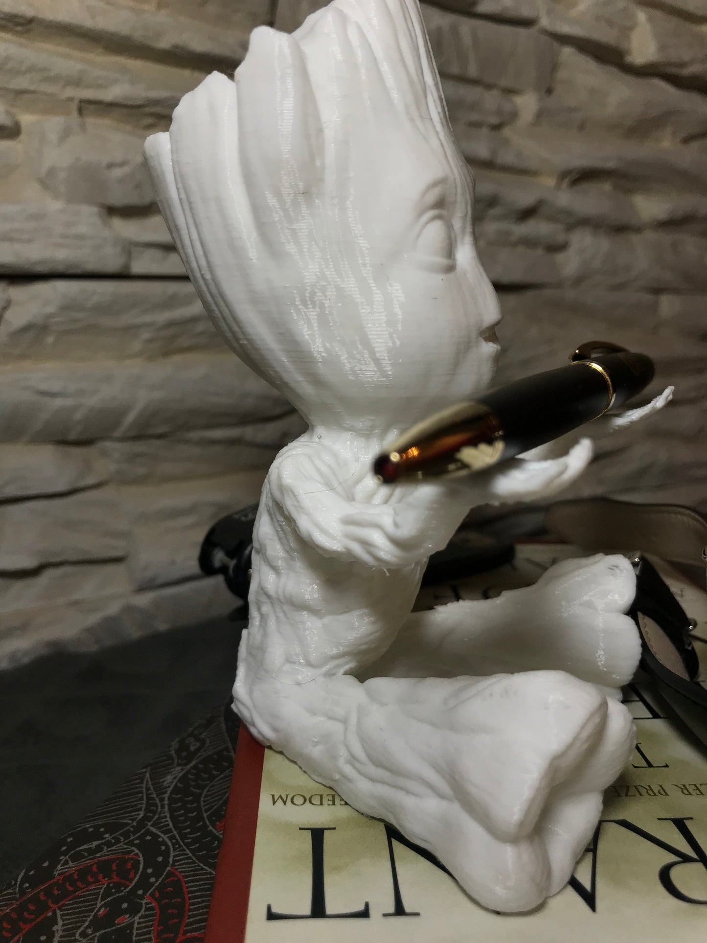 Baby Groot Pen holder / Guardians of the Galaxy / 3D printed
