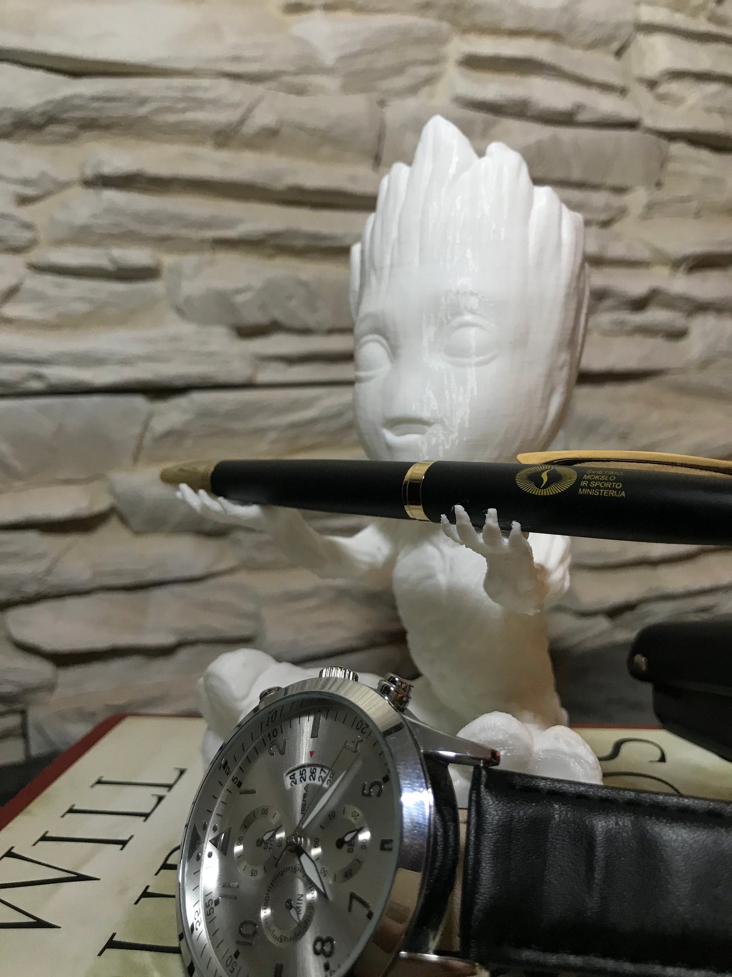 Baby Groot Pen holder / Guardians of the Galaxy / 3D printed