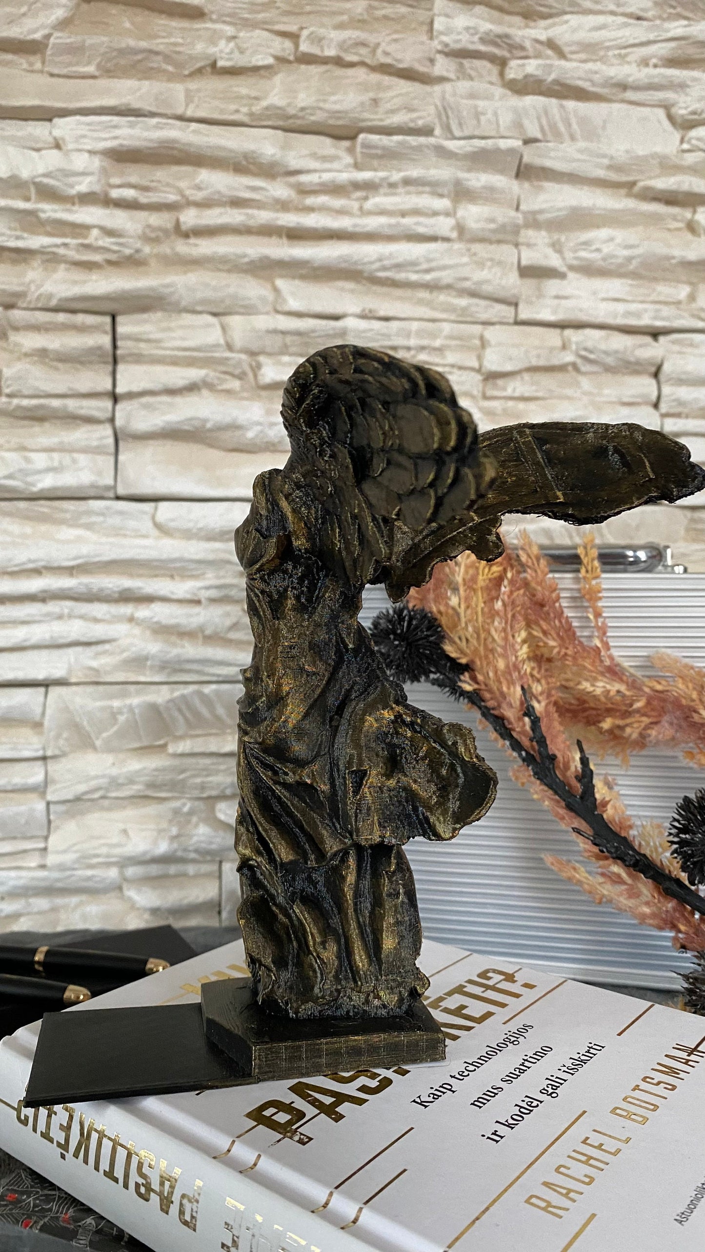 Antique Gold Victory Statue Bookend / 3D printed
