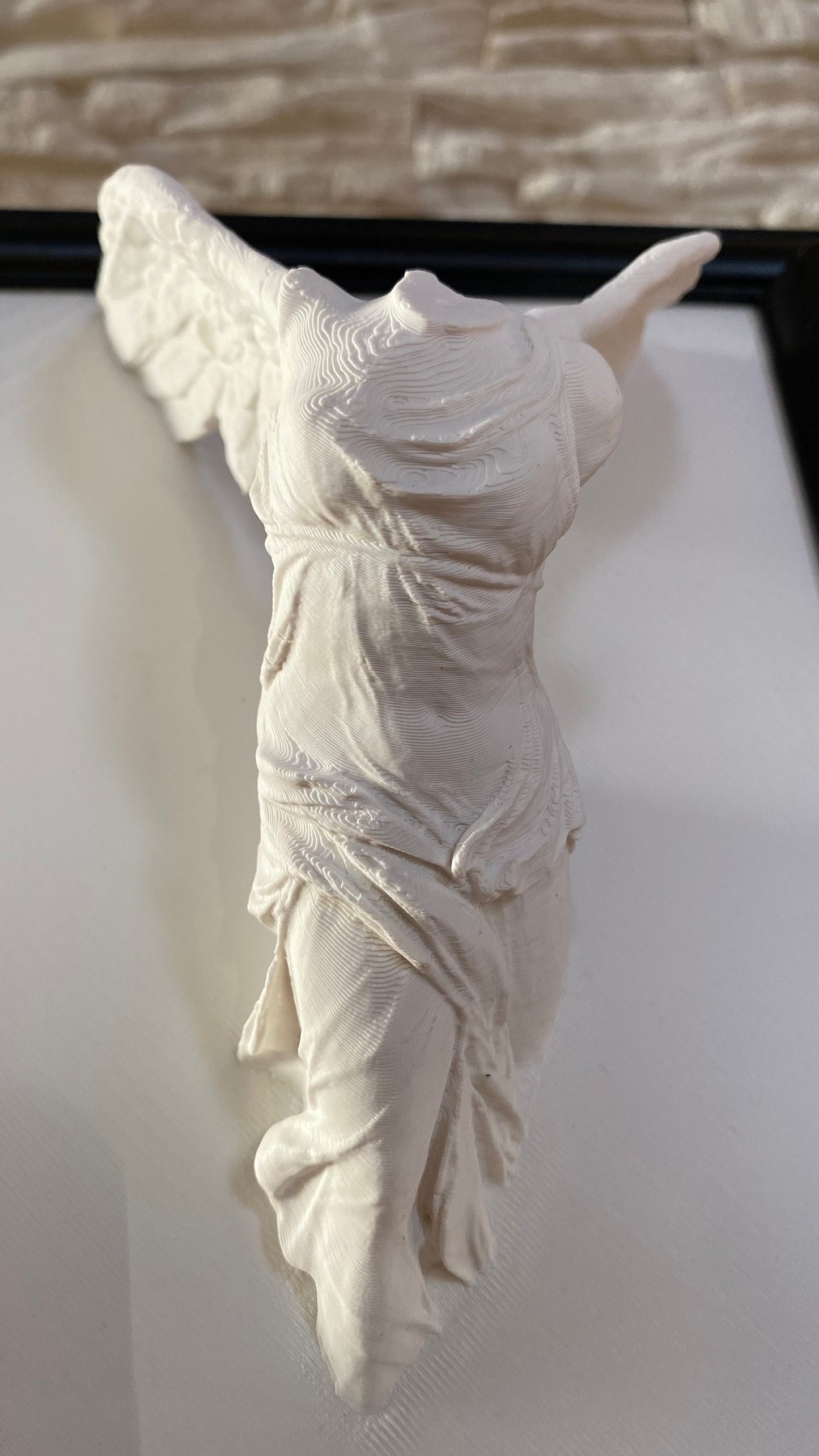Framed Victory Statue / 3D printed