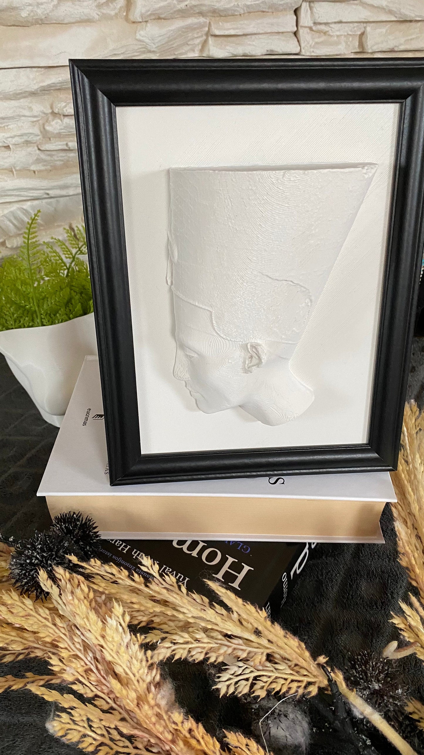 Framed Nefertiti Egyptian Statue / 3D printed
