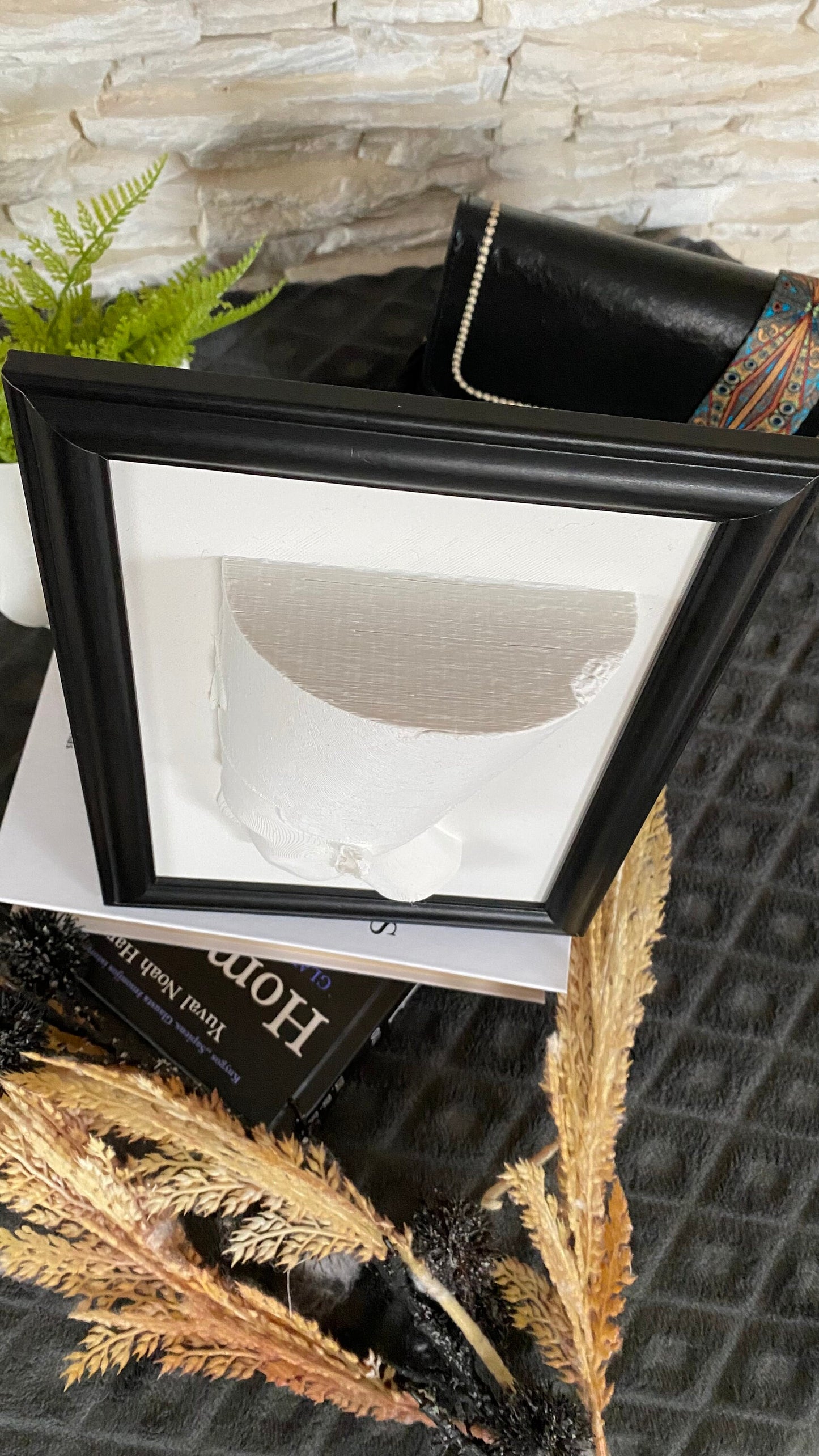 Framed Nefertiti Egyptian Statue / 3D printed