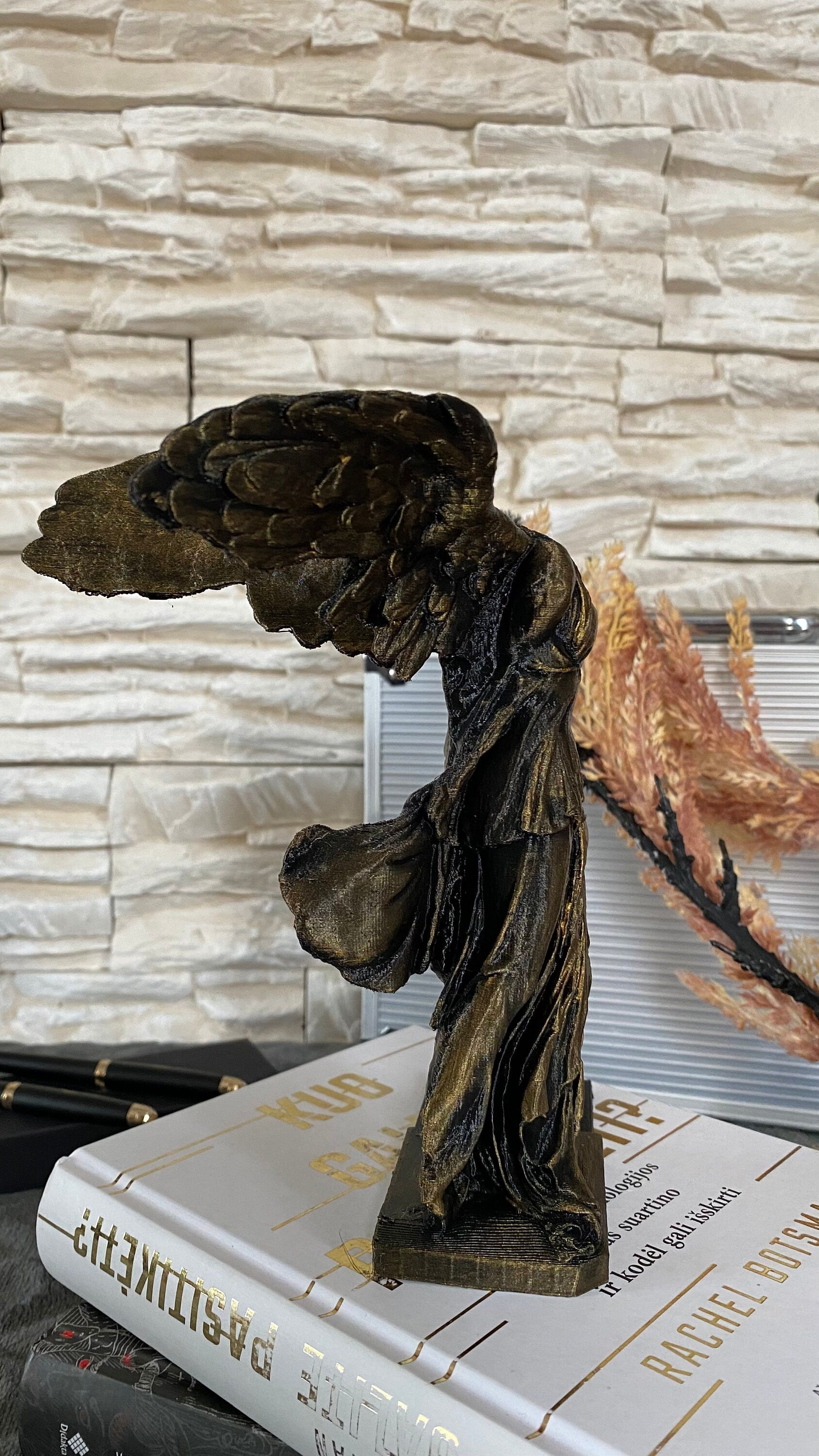 Antique Gold Victory Statue Bookend / 3D printed