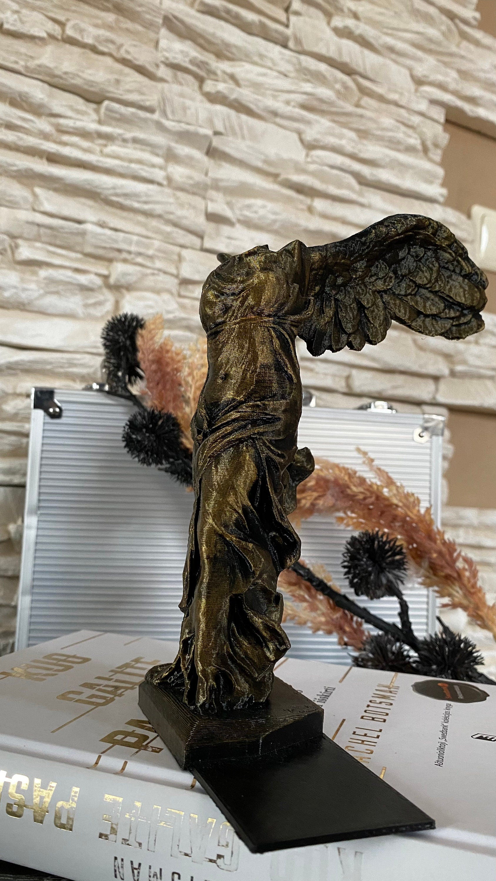 Antique Gold Victory Statue Bookend / 3D printed