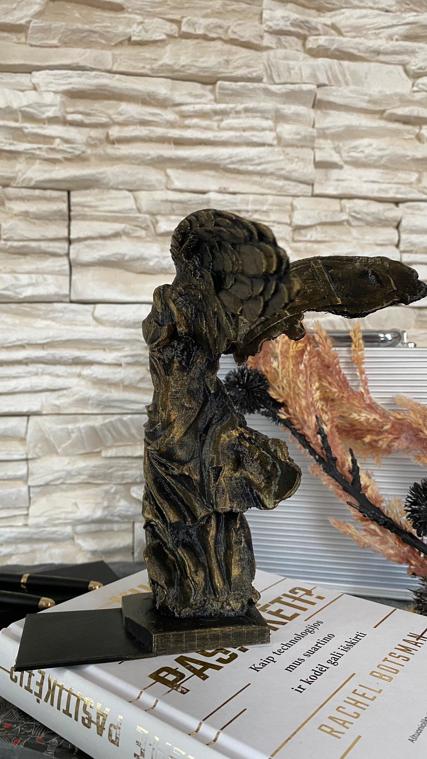 Antique Gold Victory Statue Bookend / 3D printed