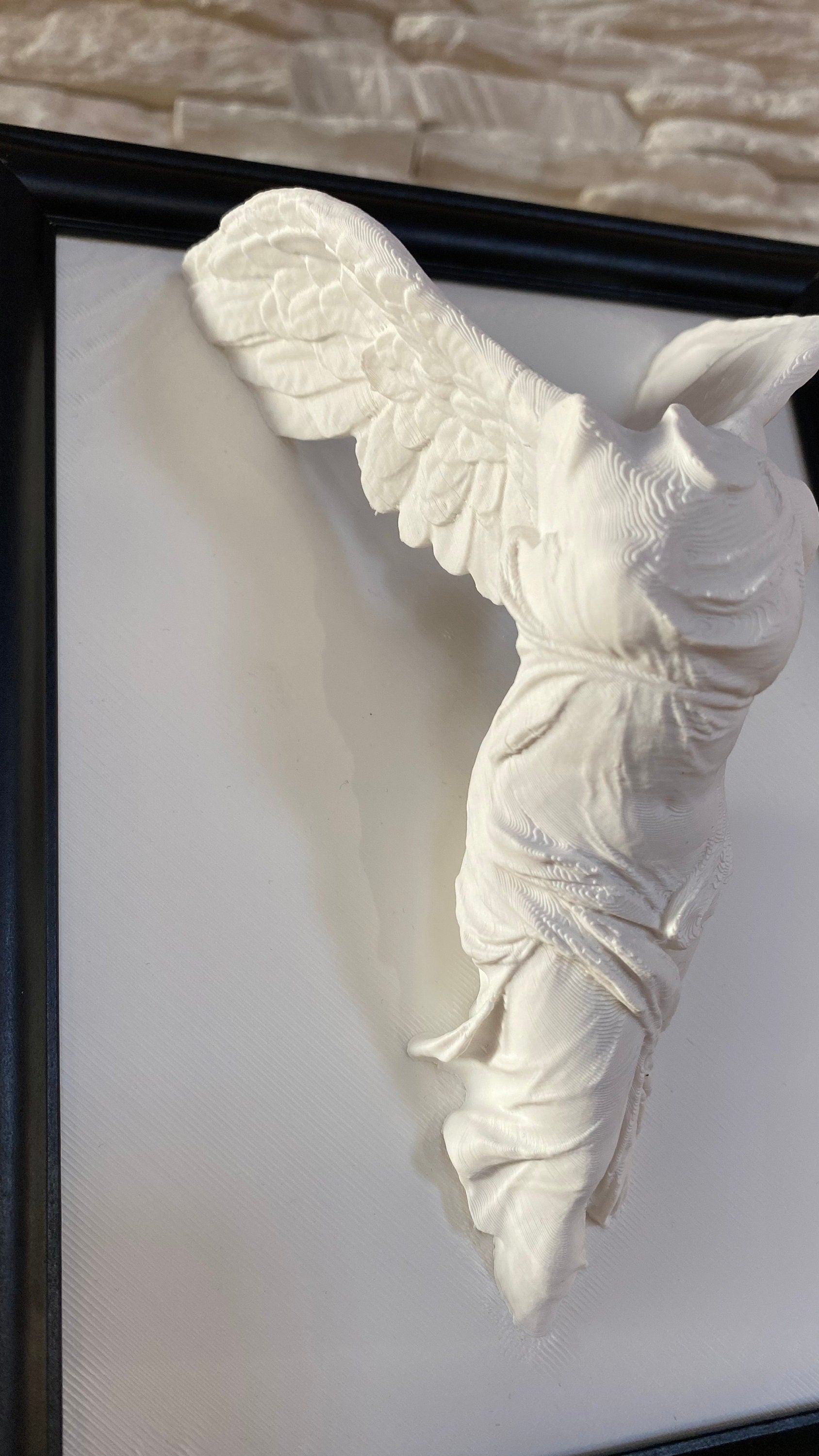 Framed Victory Statue / 3D printed