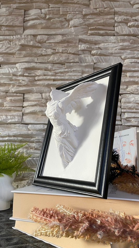 Framed Victory Statue / 3D printed
