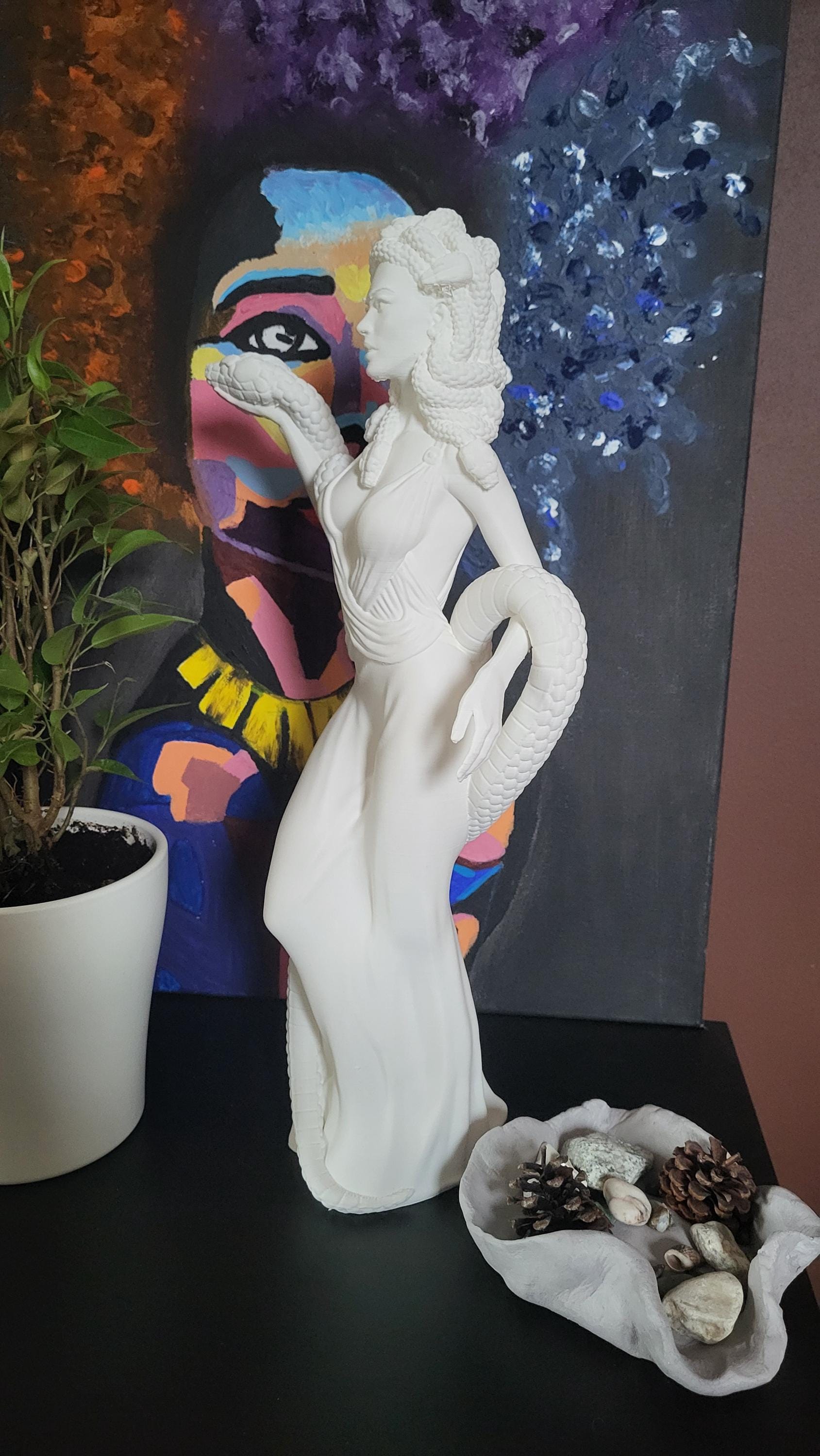 Mythological Medusa Statue / 3D printed