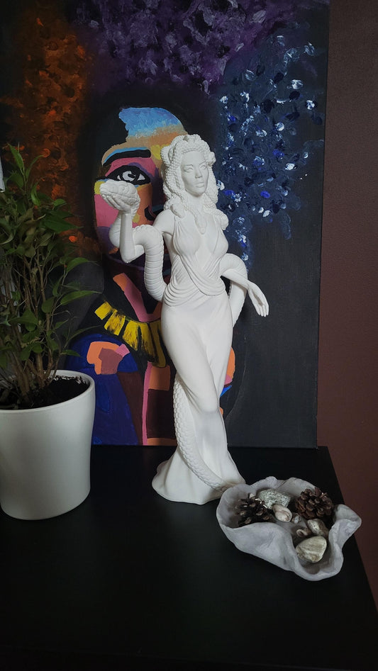 Mythological Medusa Statue / 3D printed