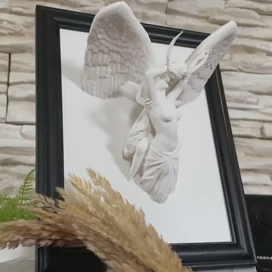 Angel and Devil Kiss Framed / 3D printed